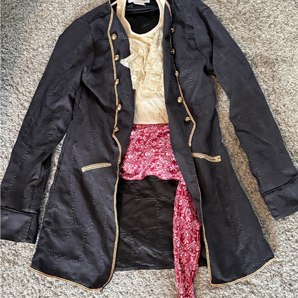 Girl’s size xlarge Halloween pirate costume